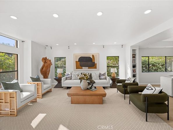 673 S Mentor Avenue, Pasadena CA 91106