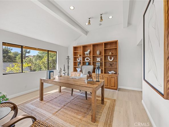 673 S Mentor Avenue, Pasadena CA 91106