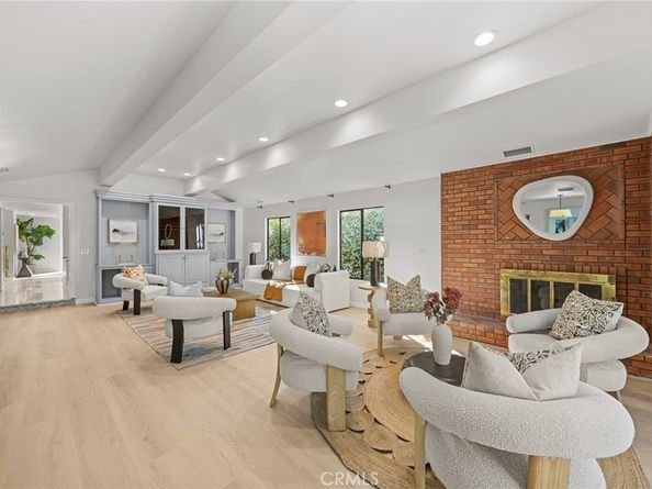 673 S Mentor Avenue, Pasadena CA 91106