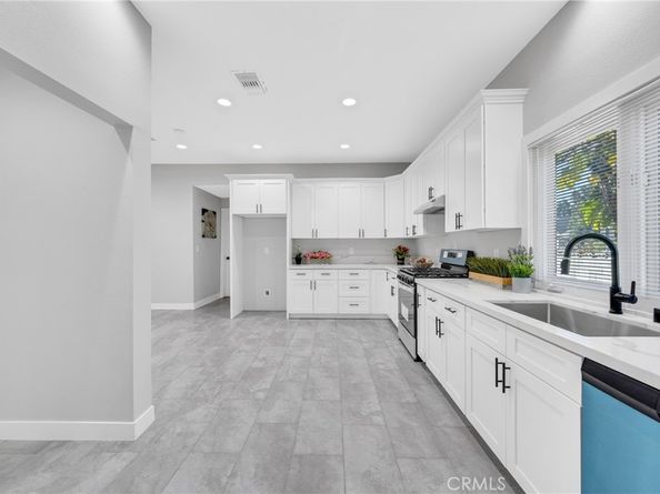 404 E Kingsley Avenue, Pomona CA 91767