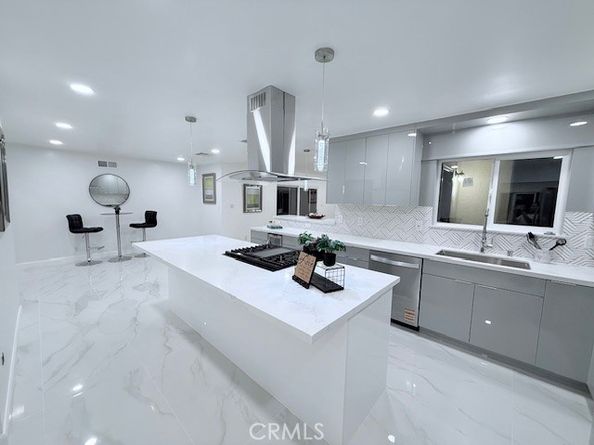 1158 Norumbega, Monrovia CA 91016