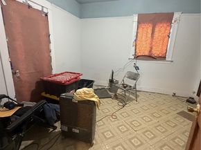 860 W 54th, Los Angeles CA 90037