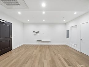 2939 Leeward Avenue 311, Los Angeles CA 90005