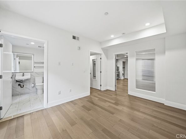 2939 Leeward Avenue 311, Los Angeles CA 90005