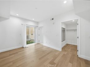 2939 Leeward Avenue 311, Los Angeles CA 90005