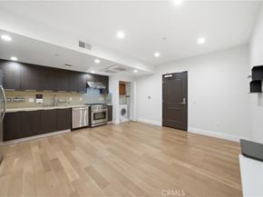 2939 Leeward Avenue 311, Los Angeles CA 90005