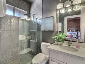 1348 E Orange Grove Boulevard 4, Pasadena CA 91104