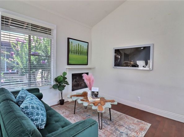 1348 E Orange Grove Boulevard 4, Pasadena CA 91104