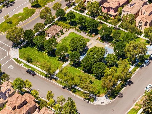 67 Cienega, Irvine CA 92618