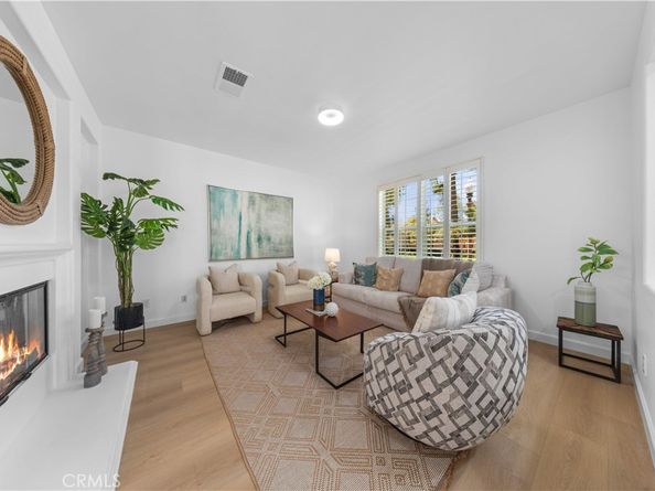 67 Cienega, Irvine CA 92618