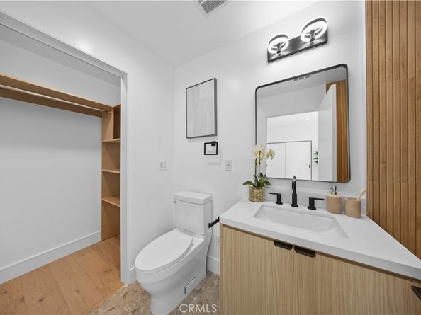 6849 N Figueroa Street, Los Angeles CA 90042