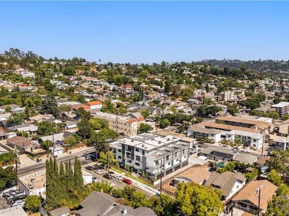 6849 N Figueroa Street, Los Angeles CA 90042
