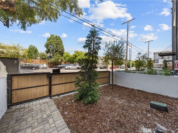 6849 N Figueroa Street, Los Angeles CA 90042