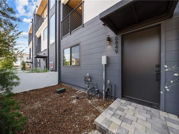 6849 N Figueroa Street, Los Angeles CA 90042