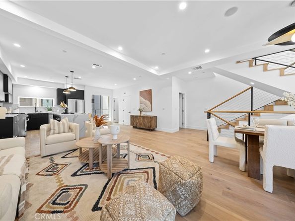 6849 N Figueroa Street, Los Angeles CA 90042