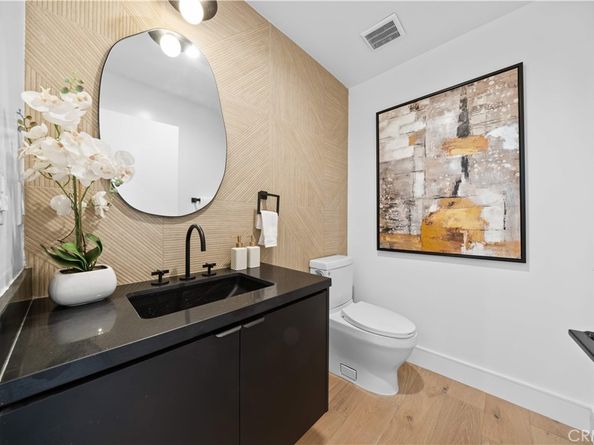 6849 N Figueroa Street, Los Angeles CA 90042