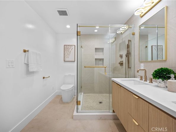 6849 N Figueroa Street, Los Angeles CA 90042