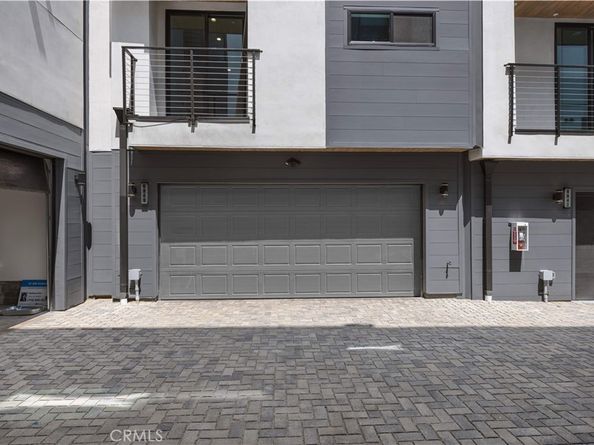 6849 N Figueroa Street, Los Angeles CA 90042