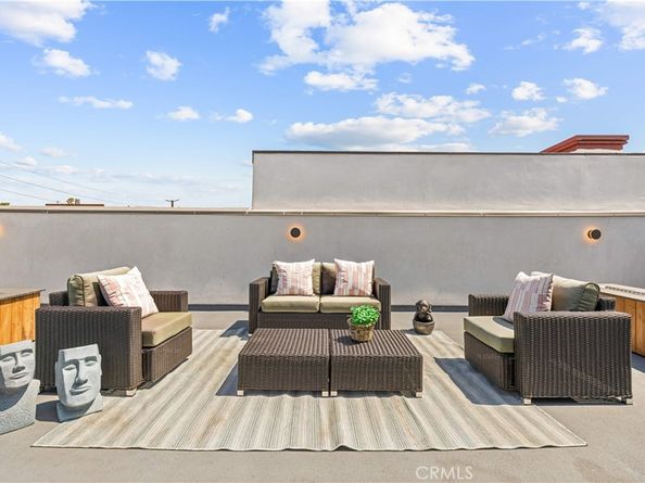 6849 N Figueroa Street, Los Angeles CA 90042