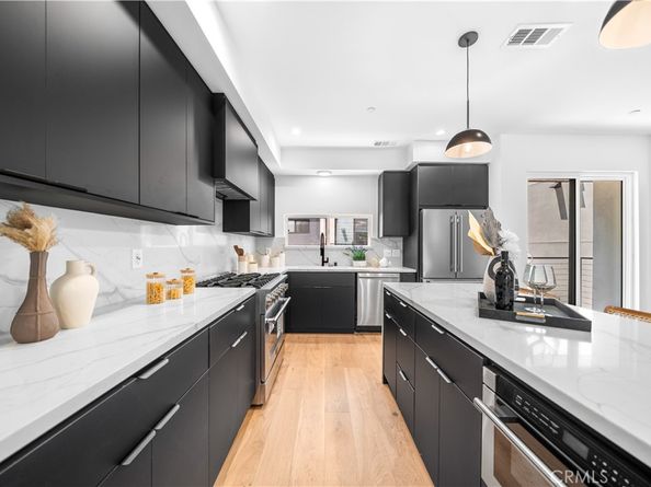 6849 N Figueroa Street, Los Angeles CA 90042