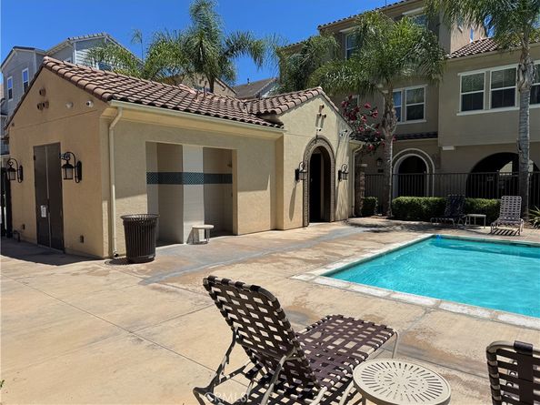 526 W Tribella Court, Santa Ana CA 92703