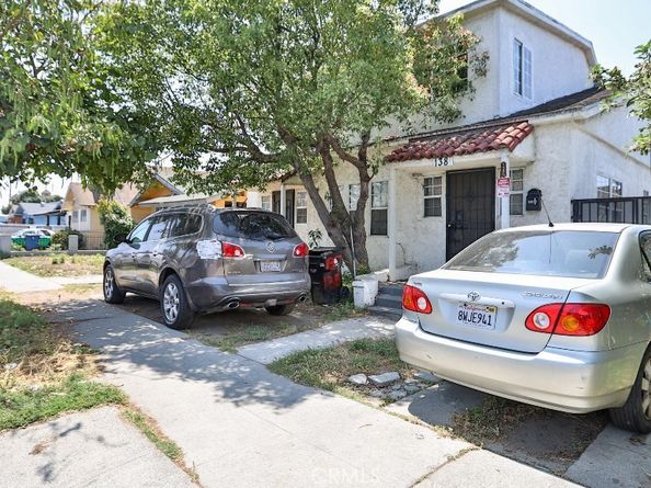 138 W 60th Street, Los Angeles CA 90003