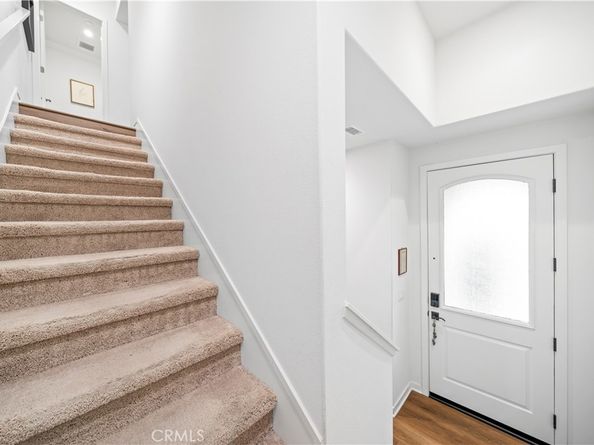 106 Leafy Twig, Irvine CA 92618