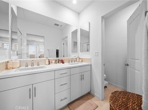 106 Leafy Twig, Irvine CA 92618