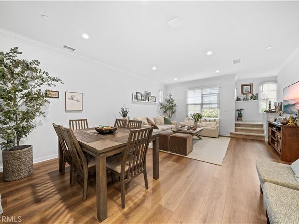 106 Leafy Twig, Irvine CA 92618