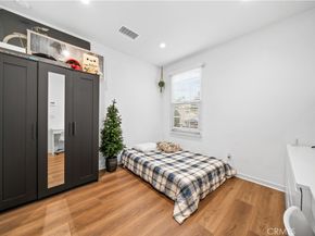106 Leafy Twig, Irvine CA 92618