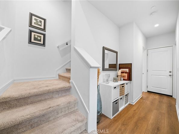 106 Leafy Twig, Irvine CA 92618