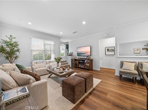 106 Leafy Twig, Irvine CA 92618