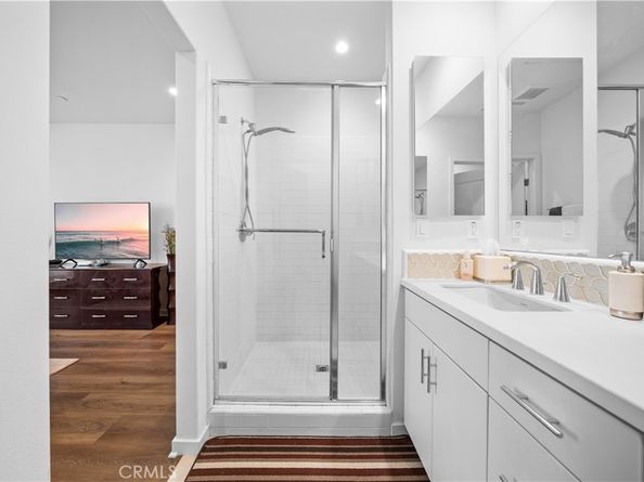 106 Leafy Twig, Irvine CA 92618