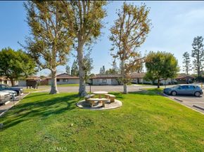 10425 Hayford Street B, Bellflower CA 90706