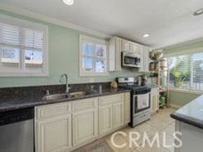 1337 W Gage, Los Angeles CA 90044