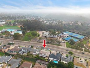 3542 Governor Drive, San Diego CA 92122