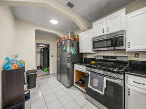 5262 cervantes Avenue, San Diego CA 92114