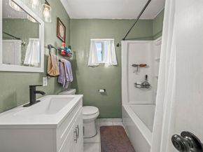 5262 cervantes Avenue, San Diego CA 92114