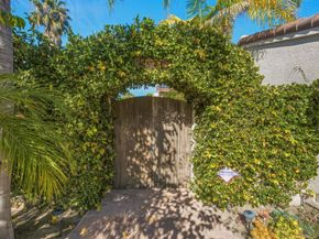 2524 La Costa Avenue, Carlsbad CA 92009