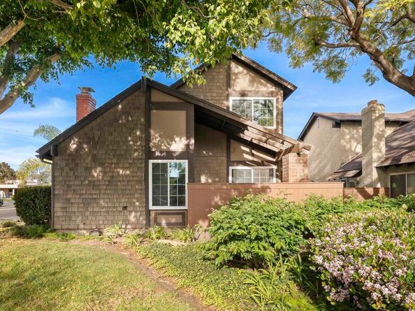 10665 Escobar Drive, San Diego CA 92124