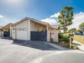 1025 Plover Way, Oceanside CA 92057