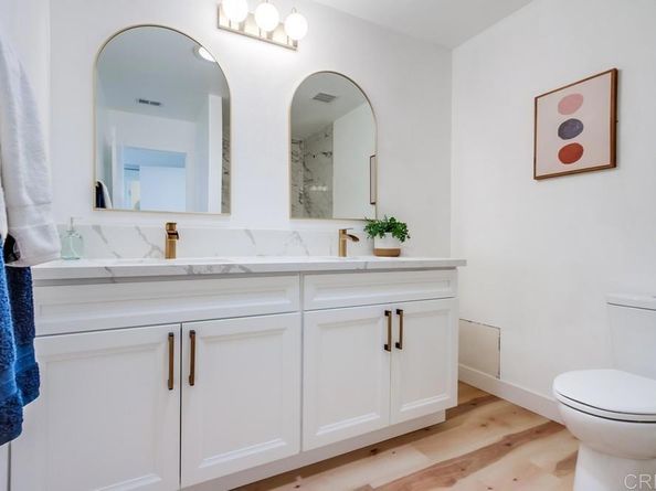 1025 Plover Way, Oceanside CA 92057