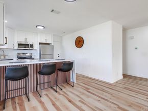 1025 Plover Way, Oceanside CA 92057