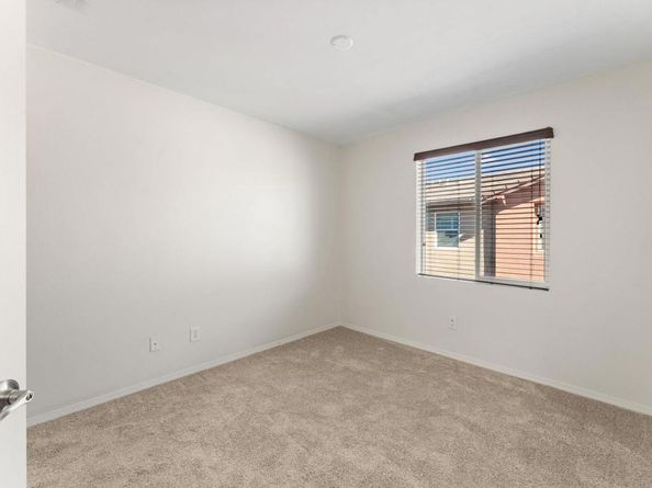 2770 Sparta Rd 14, Chula Vista CA 91915