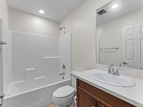 2770 Sparta Rd 14, Chula Vista CA 91915