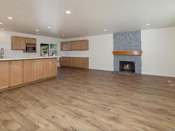 1074 Ellen Lane, El Cajon CA 92019