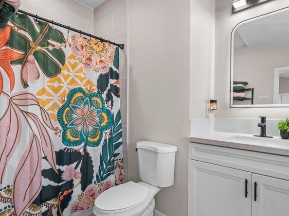 5 Hensley Street, San Diego CA 92102