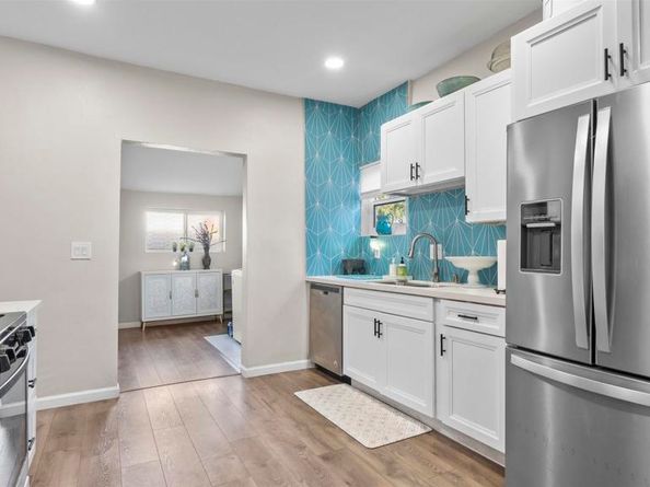 5 Hensley Street, San Diego CA 92102