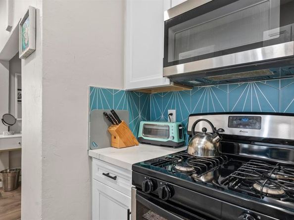 5 Hensley Street, San Diego CA 92102