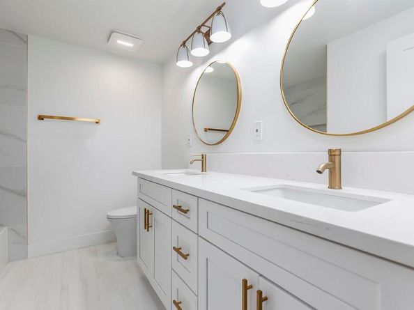 5166 Via Portola, Oceanside CA 92057